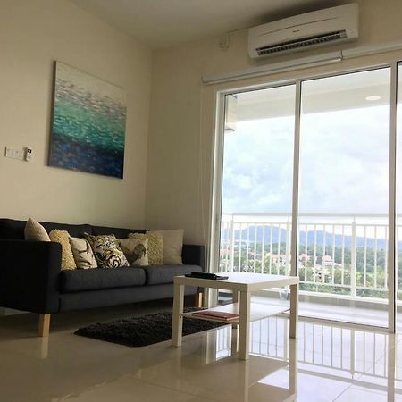 Sandakan Spacious And Comfortable Pool View Condo Zewnętrze zdjęcie